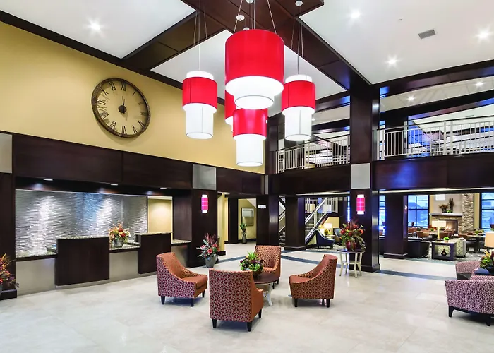 Clubhouse Hotel & Suites Fargo